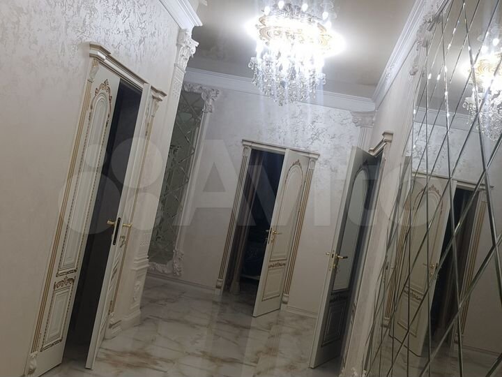 Дом 205 м² на участке 5 сот.