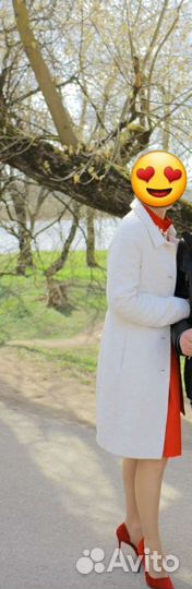 Пальто демисезонное 42 размер