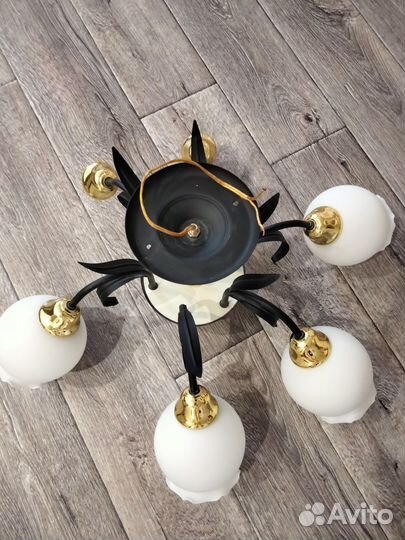 Люстра потолочная бу