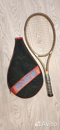 Ракетка для большого тенниса