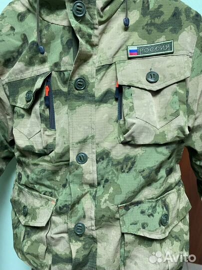 Костюм зимний. Костюм горка. новый