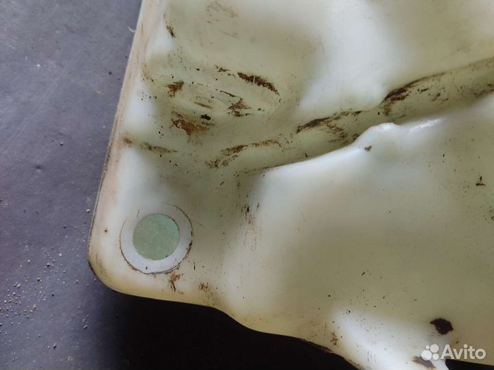 Бачок омывателя Alfa Romeo 166