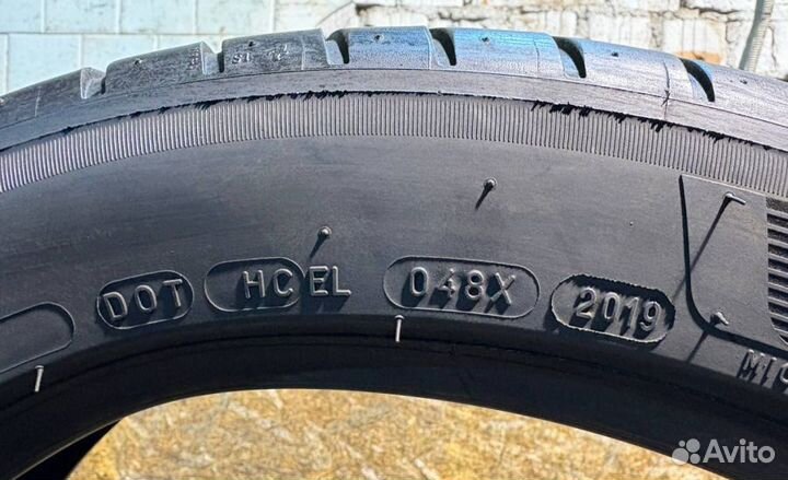 Michelin Pilot Sport 4 235/45 R18