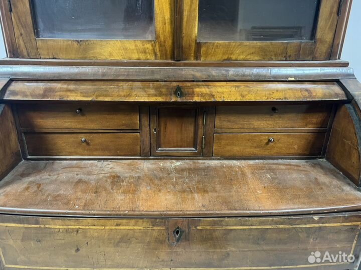 Антикварный русский поставец