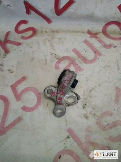 Сайлентблок передний правый honda legend