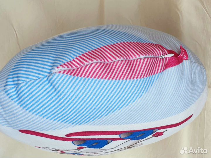 Подушка подарочная Универсиада Красноярск 2019