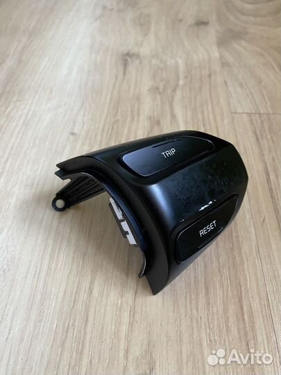 Блок кнопок в руль Kia Rio 4