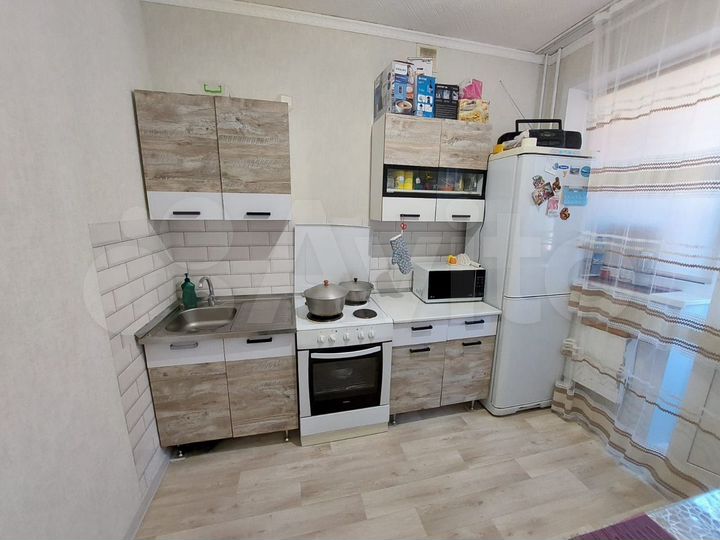 2-к. квартира, 52 м², 8/9 эт.