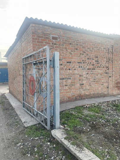 Гараж, 23 м²