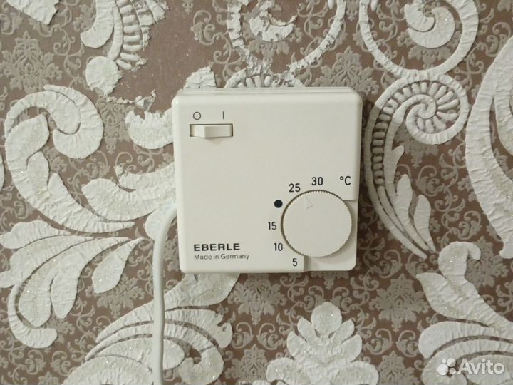 Кварцевый обогреватель с терморегулятором