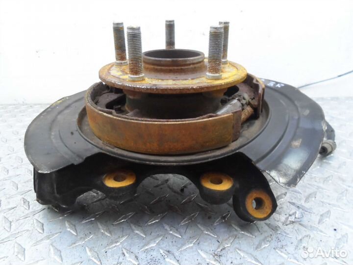 Ступица задняя правая Jeep Grand Cherokee 4 (WK2)