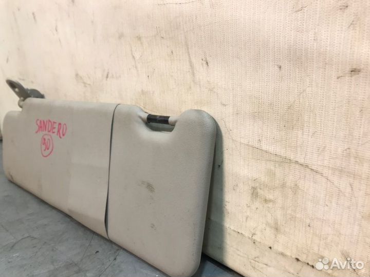 Козырек солнцезащитный левый Renault Sandero