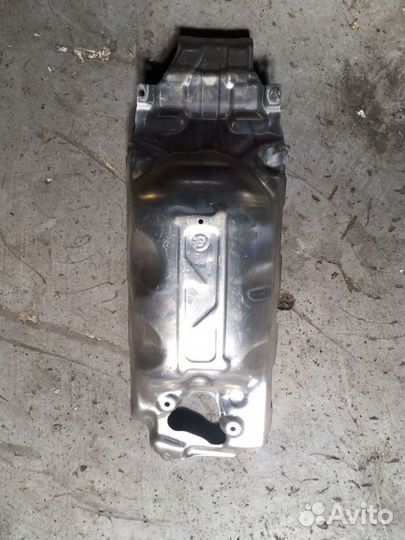 Экран тепловой BMW 5-Series F10 F11 7843158