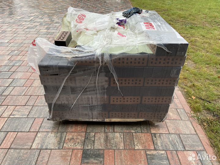 Остатки коинкерного кирпича