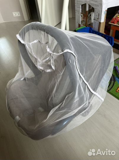 Автокресло люлька maxi cosi и база isofix