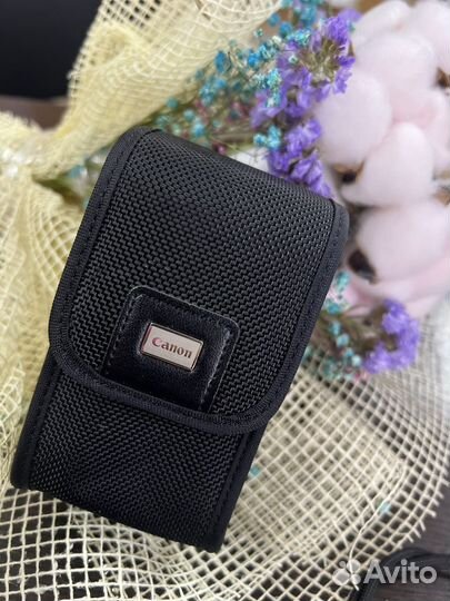 Компактный фотоаппарат canon