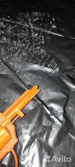 Пистолет детский СССР 2 штуки наган пластмасса