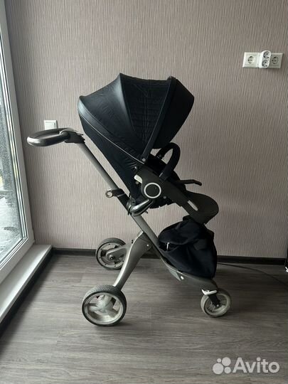 Прогулочная коляска stokke