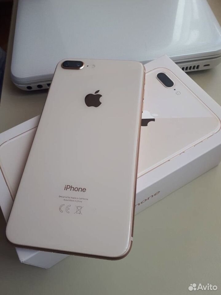 iPhone 8 Plus, 64 ГБ