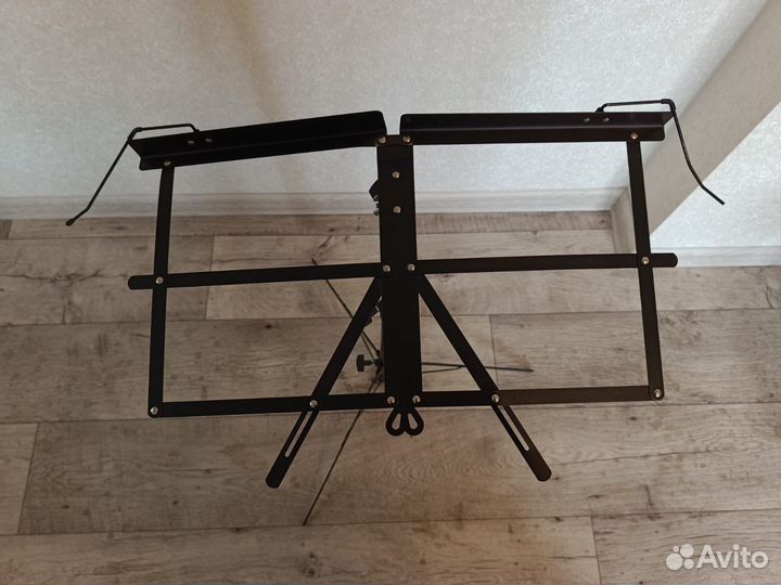 Подставка для нот