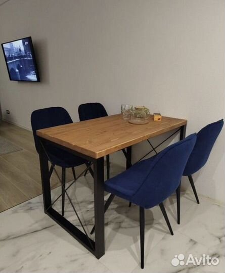 Стол.Стол обеденный