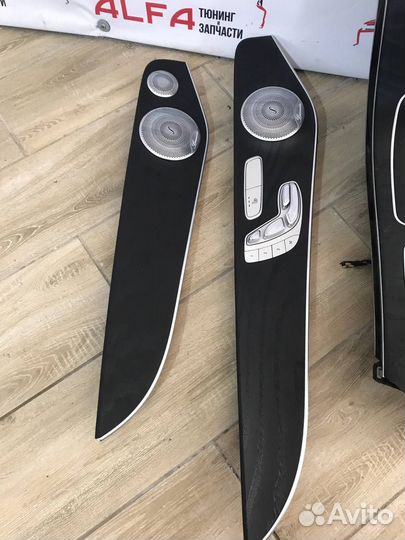 Декоративные накладки двери Mercedes GLC Burmester