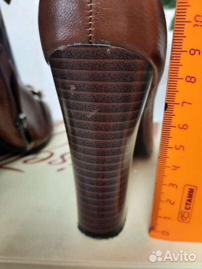 Ботинки женские 37 размер