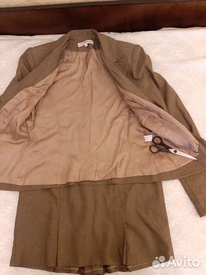 Женский деловой костюм Fler-a-Fler