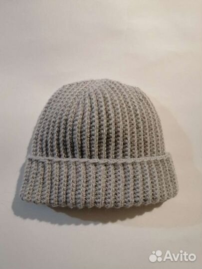 Шапки новые женские