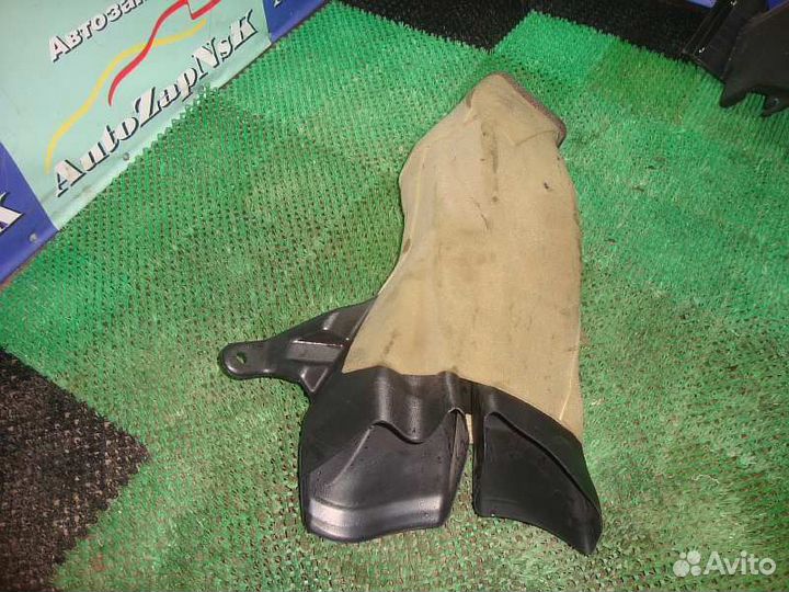 Воздуховод заднего отопителя Lexus LX570