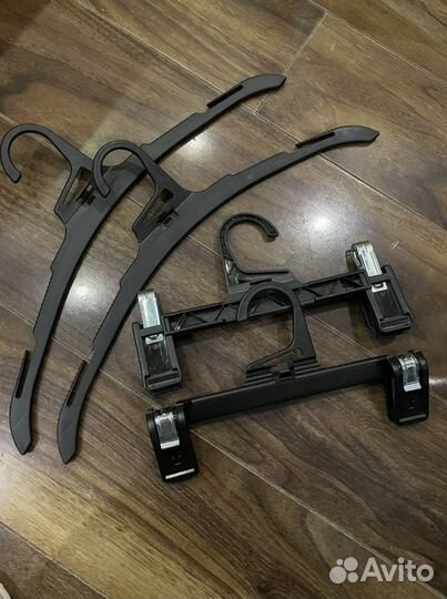 Вешалки для одежды