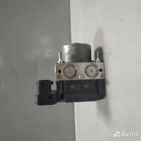 Блок ABS Renault Sandero 2 K7M812 2019