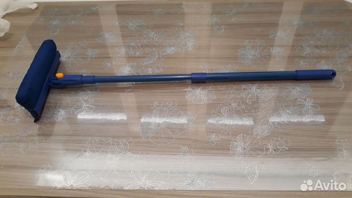 Щетка телескопическая новая для мытья окон