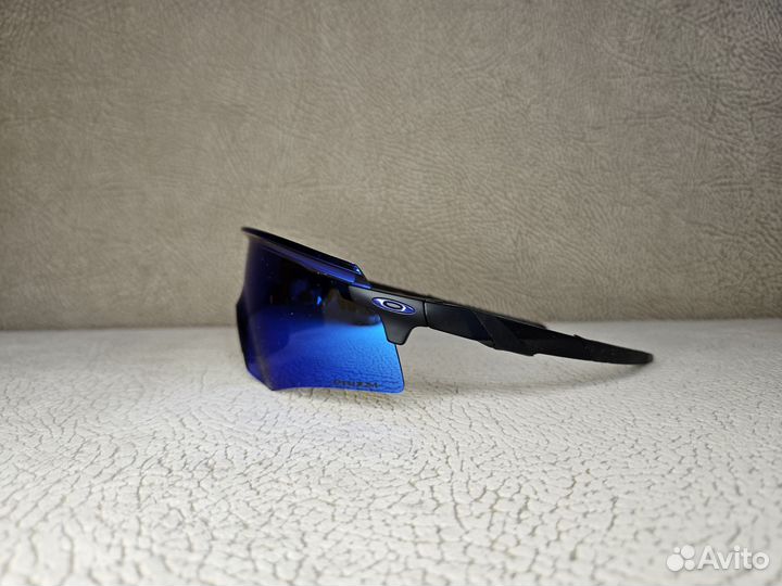 Oakley encoder