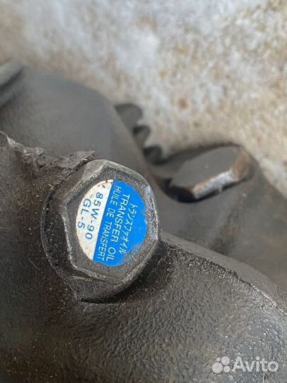 Раздаточна коробка toyota rav4