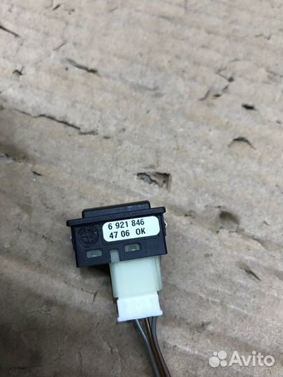 Кнопка открывания багажника Bmw 3-Series E90