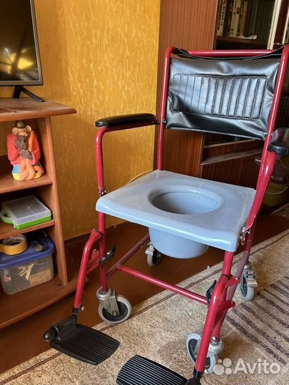 Кресло туалет для пожилых и инвалидов