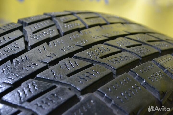 Dunlop Grandtrek SJ8 215/60 R17