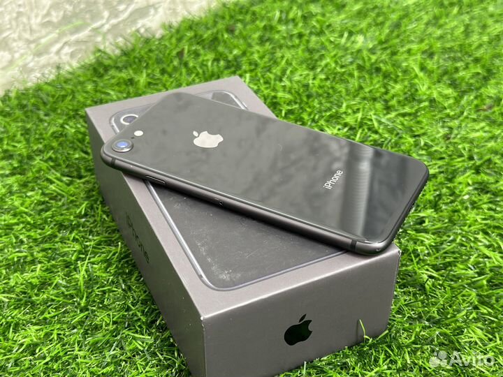 iPhone 8 64 Gb