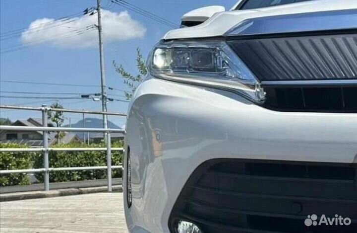 Toyota Harrier 2.0 AT, 2020, 69 000 км