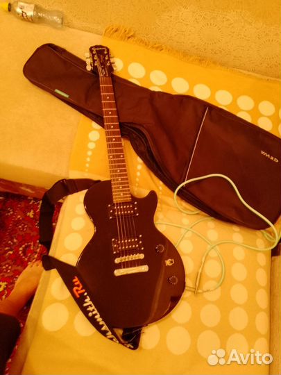 Электрогитара