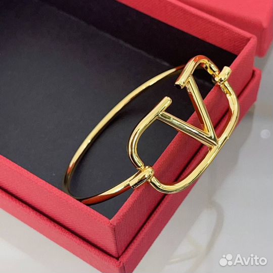 Браслеты Valentino