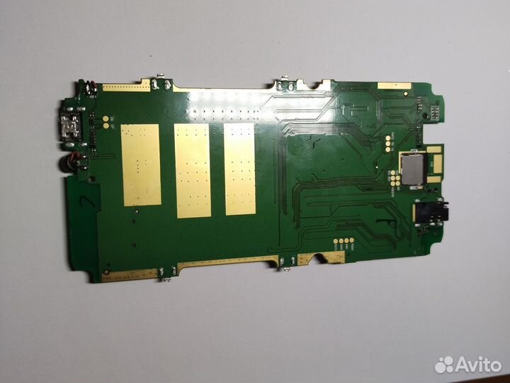 Запчасть от телефона Micromax Q402