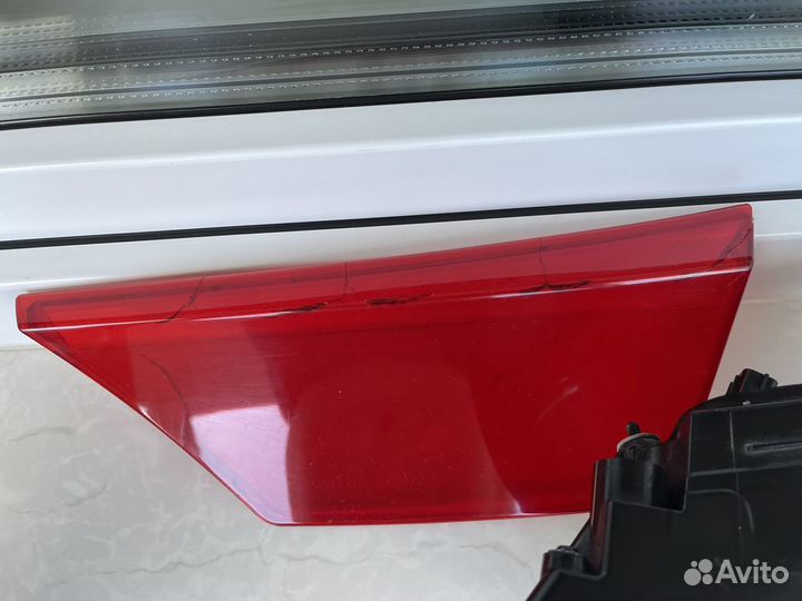 Задний правый внутренний LED фонарь kia cerato IV