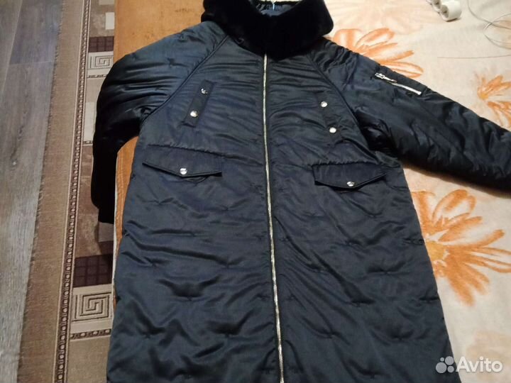 Пальто 58р,цвет королевский синий,реглан,стройнит