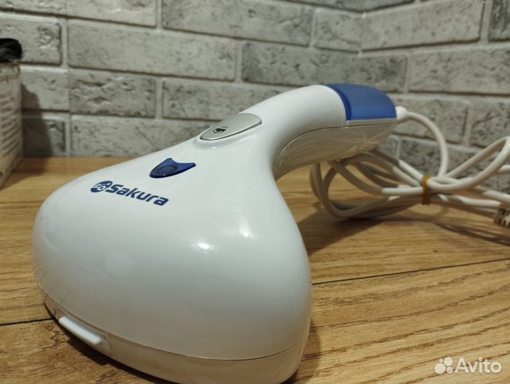 Паровая щетка для одежды Sakura SA-39178