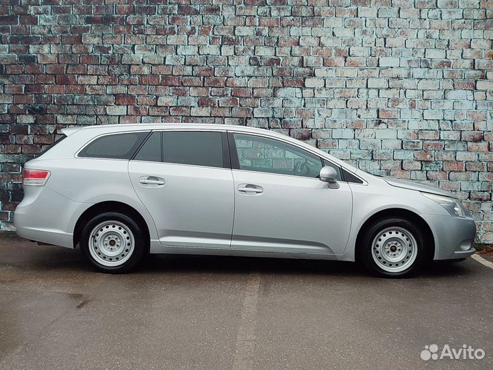 Toyota Avensis 1.8 МТ, 2010, 197 665 км