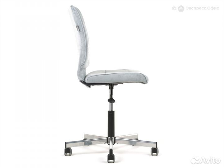 Кресло офисное Бюрократ CH-330M/LT-28