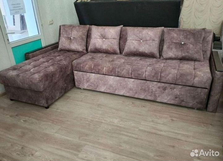 Угловые диваны в наличии не б/у