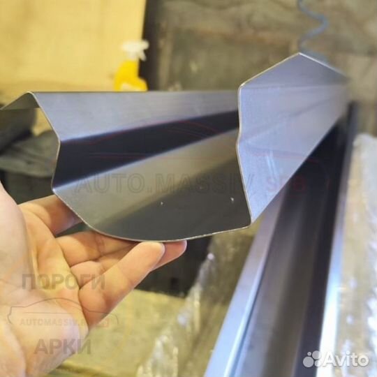 Пороги ремонтные Toyota Vitz 1 (P10)